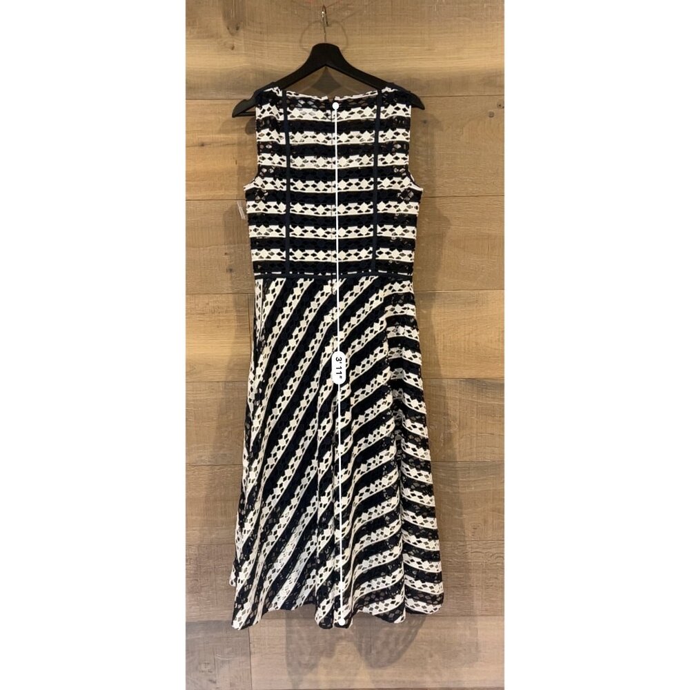 Akris punto Striped Guipure Lace Maxi Dress size 8 - Picture 8 of 13
